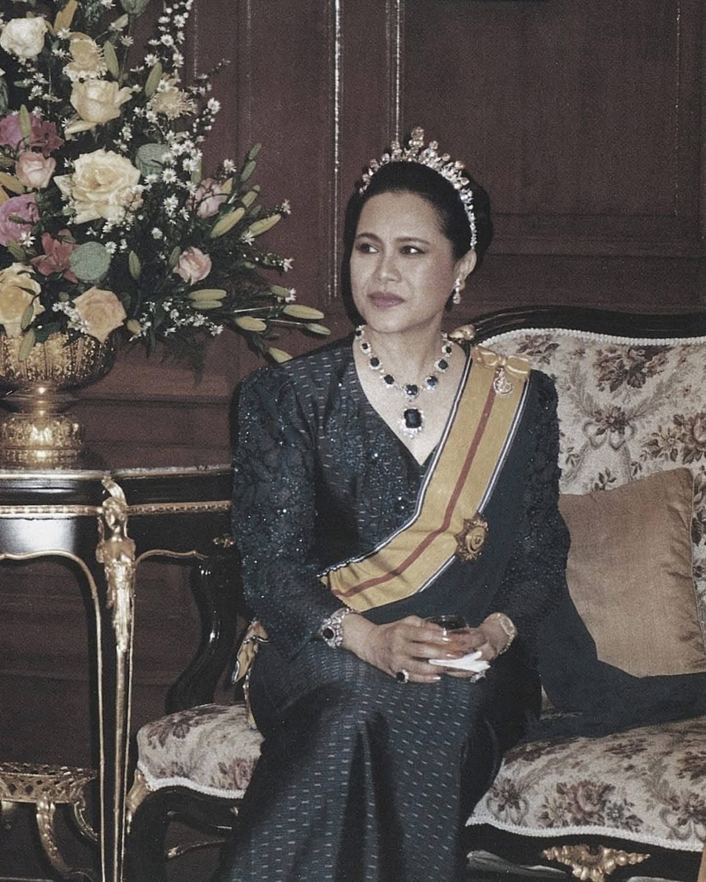ထိုင်းတော်ဝင် မိဖုရားကြီး Queen Sirikit အသက် ၉၃ နှစ်အရွယ်တွင် နတ်ရွာစံသွားခဲ့ပြီ