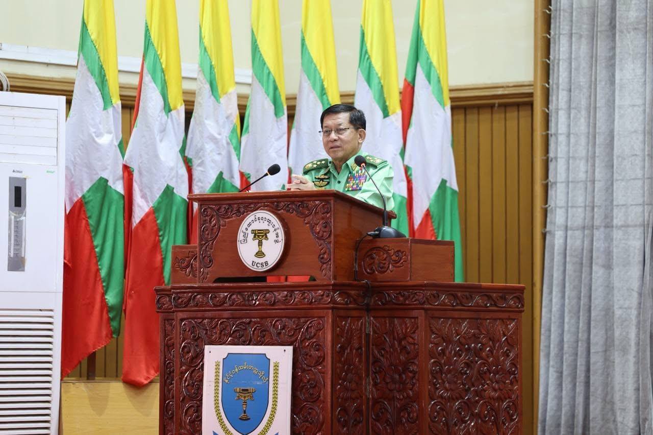 တိုင်းပြည်နဲ့ ဒေသအကျိုးကို ဆောင်ရွက်နိုင်သူ၊ စစ်တပ်နဲ့ သဟဇာတလက်တွဲနိုင်သူကို မဲပေးရွေးချယ်ရန် စစ်ခေါင်းဆောင် ပြော