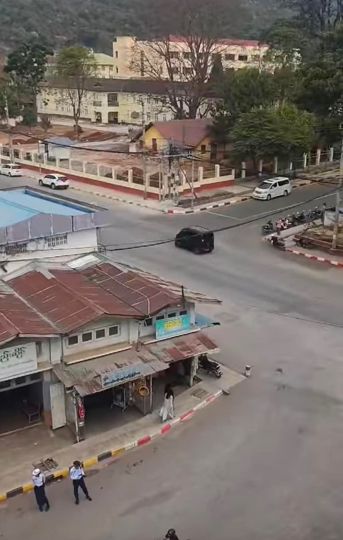 စုံရက်၊ မရက် ယာဥ်မောင်းနှင်ရေး ညွှန်ကြားချက် မလိုက်နာပါက ထောင်ဒဏ် ၁ လနှင့် ငွေဒဏ် ၂ သောင်း ချမှတ်အရေးယူရန်စစ်ကောင်စီ အမိန့်ထုတ်