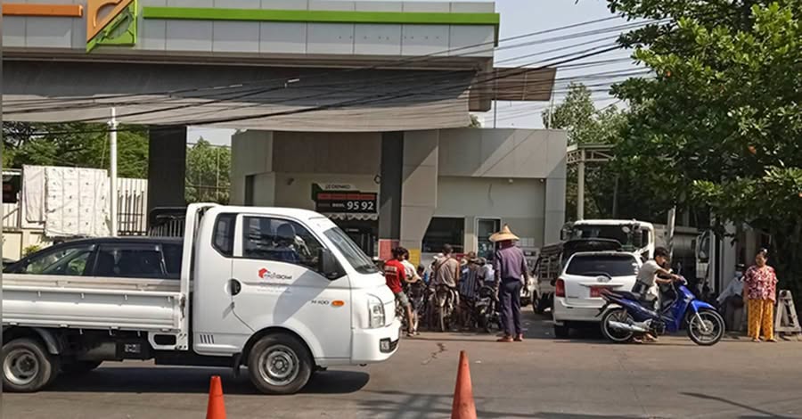 ပြည်တွင်း စက်သုံးဆီဈေး ထပ်မံမြင့်တက်